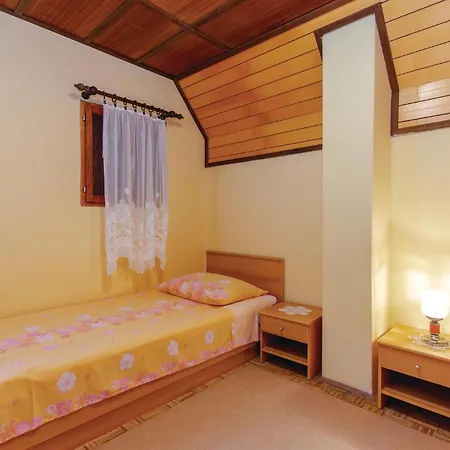 Lovely In With House A Panoramic View * Breze